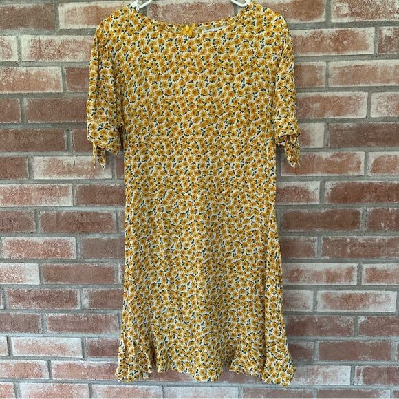 Faithfull The Brand Daphne Mini Flounce Dress Women’s 6 Yellow Ditsy Floral - Picture 2 of 10